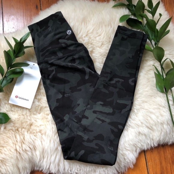 NWT💕Lululemon Align HR Pant Incognito Gator Camo - Picture 6 of 8